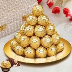 Daintily Arranged Ferrero Rocher Chocolates in a Golden Plated Thali