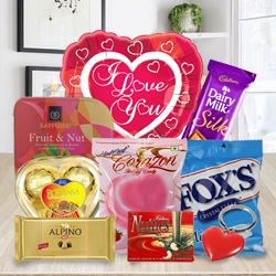 Enriched Amusement Chocolate Hamper