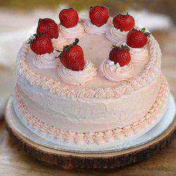 3/4 Star Bakerys Craving’s Delight 1 Lb Strawberry Cake