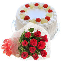 Online Pineapple Cake with Red Roses Bunch