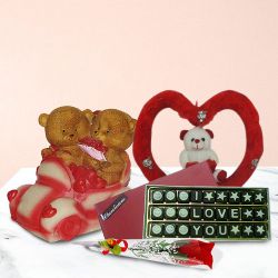 Stunning Gift Set with Enormous Romance