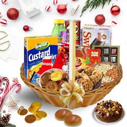 Elegantly Decorated Christmas Hamper<br>