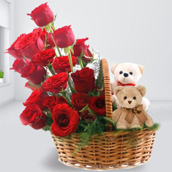 Stunning Arrangement of Twin Teddy and Red Roses