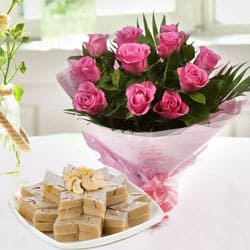 Send Pink Roses Bunch with Kaju Katli