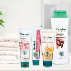Look Fair with Himalaya Fairness Pack