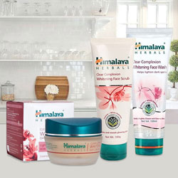 Remarkable Gift Set of Himalaya Complexion Care Combo