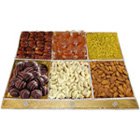 Delight’s Prize Dry Fruits and Chocolate Combo