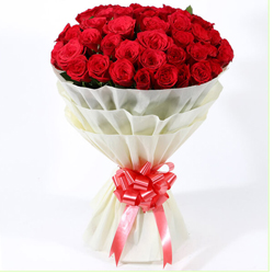 Premium Memorable Premium Bouquet of Dutch Roses