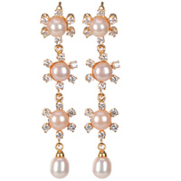 Resplendent Floral Chain Earrings of 4 Pearls Ornamented with AD Stones