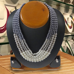 Beaded-with-Amour Bijou Set from Avon