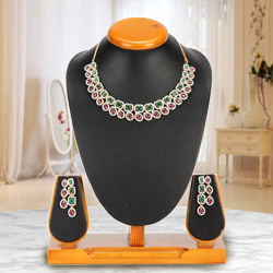 Grandiose Gleam Necklace with Earrings Set
