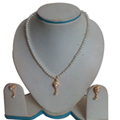 Tear Drop Pearl Pendent Set