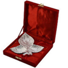 Richness-to-Rivet Silver Plated Designer Tray
