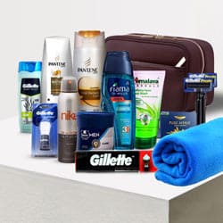 Vibrant Kit Full of Men’s Accessories