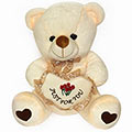 Vivacious Looking Bear With Heart
