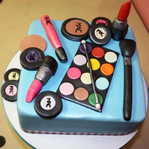 Surprising M.A.C Makeup Chocolate Cake