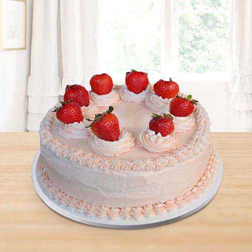 Classic Strawberry Cake for Birthday