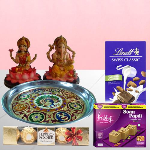 Classy Pooja Thali with Haldiram Soan Papdi Chocolates n Lord Idol<br>