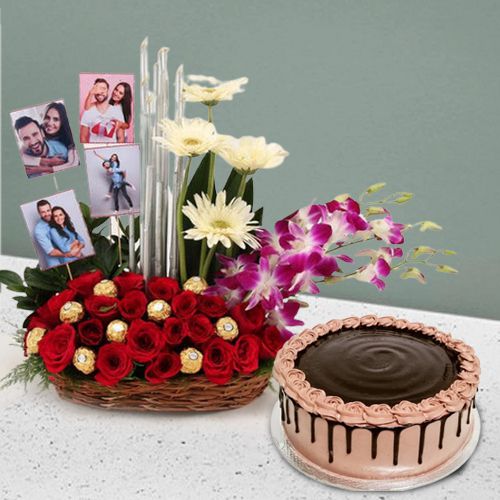 Love Filled Flowery Chocolaty N Personalized Picture Basket with Chocolate Cake