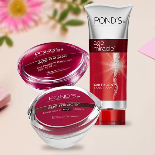 Wonderful Ponds Age Miracle Gift Hamper for Women
