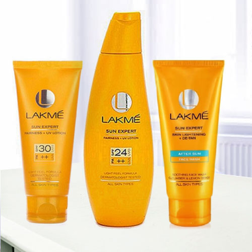 Exclusive Suncare Gift Hamper for Women from Lakme