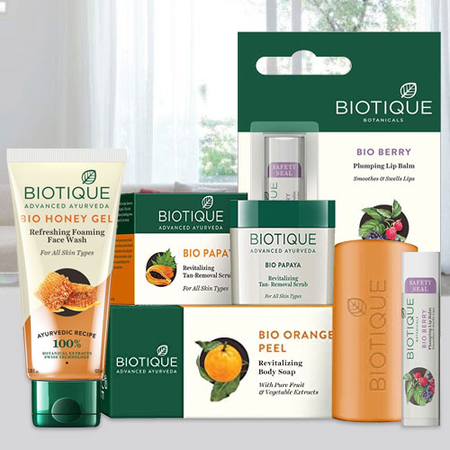 Wonderful Gift Hamper from Biotique for Women