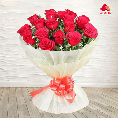 18 Exclusive Dutch Red Roses  Bouquet Nicely Wrapped