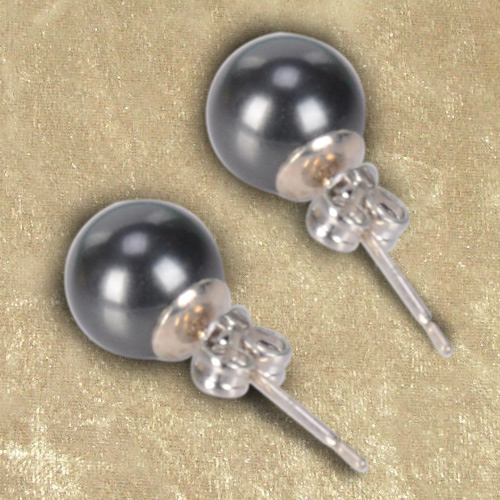 Wonderful Pearl Tops Earring Set