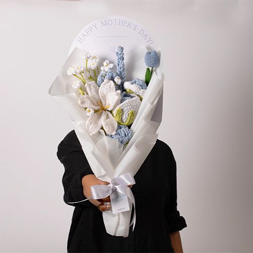 Elegant Mothers Day Crochet Bouquet