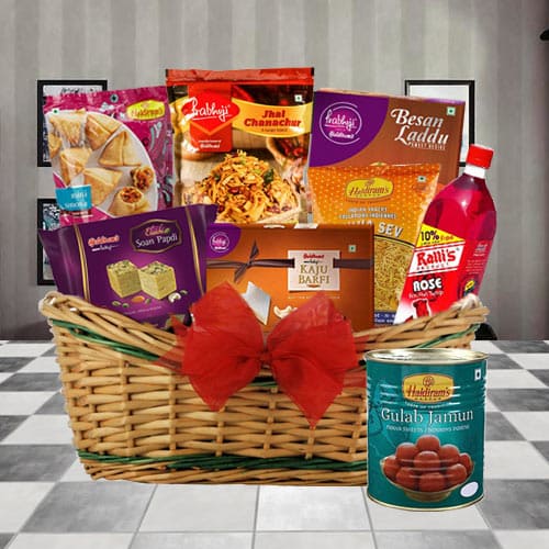 Enticing Snacks Gift Basket