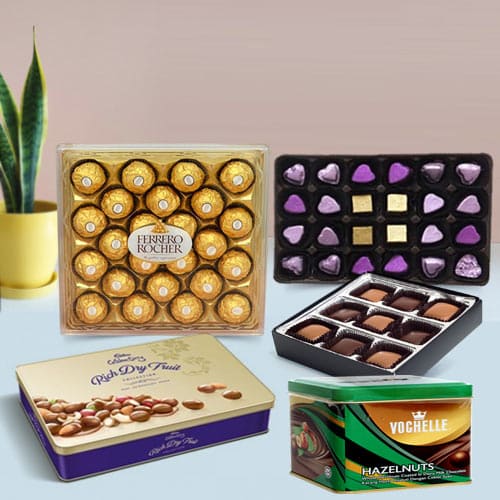 Festive Favorites Chocolate Gift Hamper