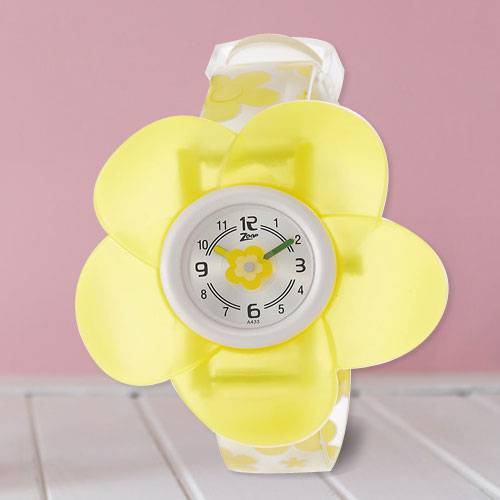 Exclusive Zoop Analog Childrens Watch